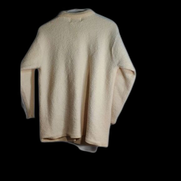 Cascade Classics 100% Wool Jacket/Sweater Cream with Vintage Buttons SZ M - Picture 6 of 8